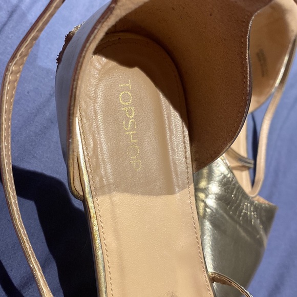 ✨ Topshop gold✨ pointy shoes with adjustable strap pearl detail size AU 9 - Picture 10 of 10